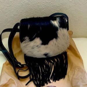 Beautiful Patricia Nash Leather hand bag